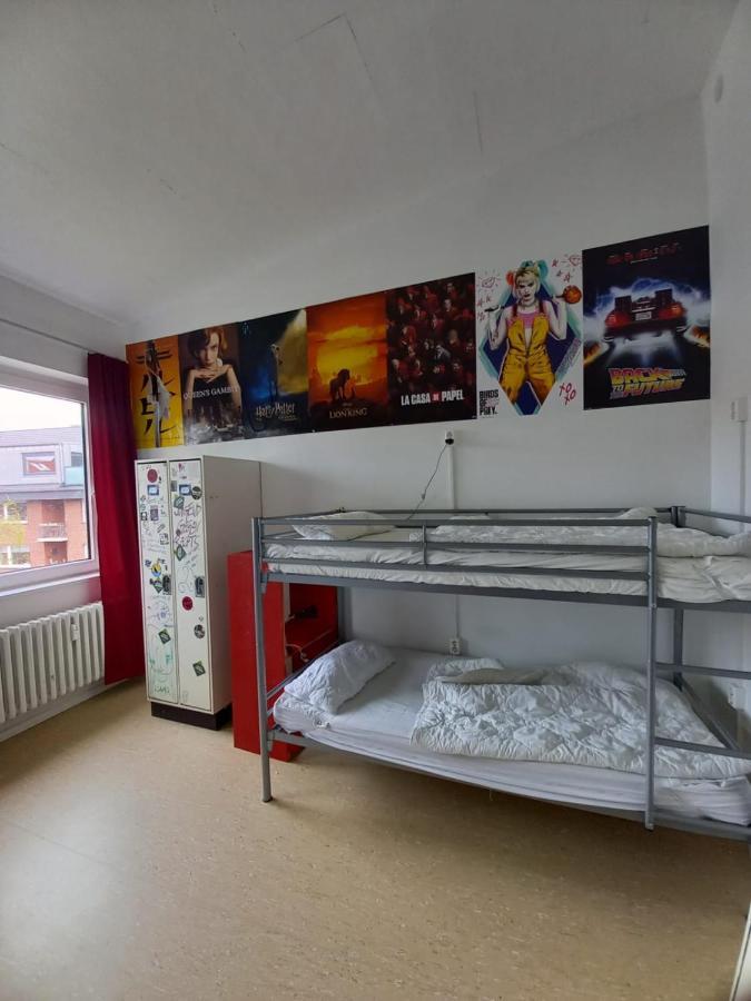 Instantsleep Backpackerhostel St Pauli Hamburgo Exterior foto